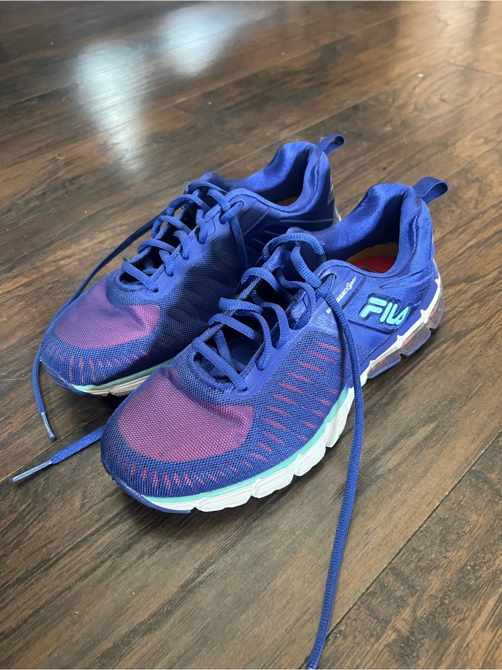 Fila Women's Blue and Purple Gradient Mesh Athletic Sneakers